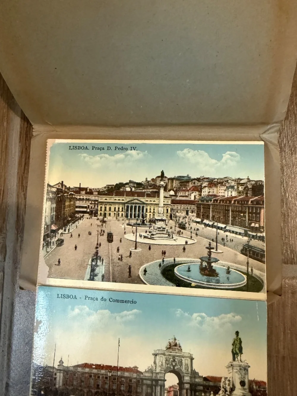 Vintage postcard booklet from Lisboa, Portugal (10 postcards)
